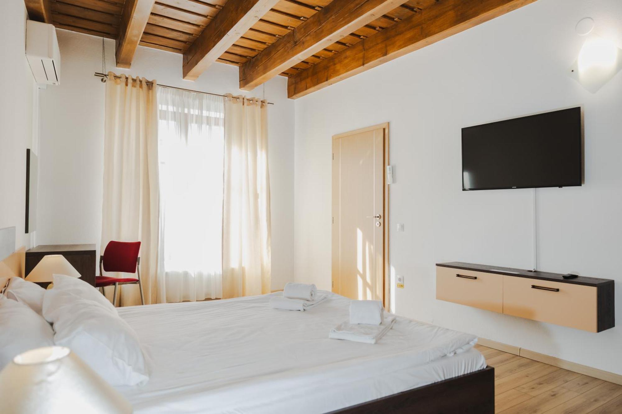 Casa Nicolae Luxury Suites Sibiu Extérieur photo